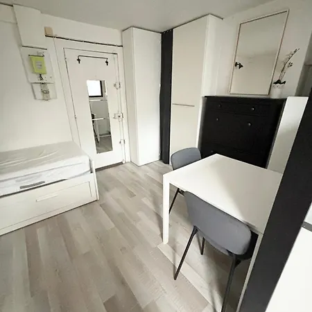 Apartment Studio Equipe 2 Paris